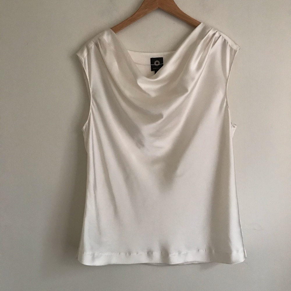 Amber sun top